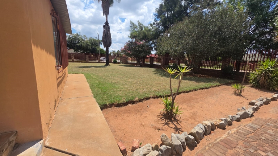 3 Bedroom Property for Sale in Stilfontein Ext 3 North West
